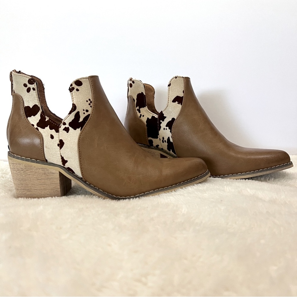 Pierre Dumas Brown and Cream Ankle Booties Women’s Size 6.5 - Brand New